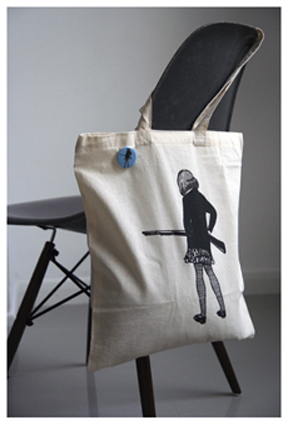 'Shotgun Clare' Shopper.  
