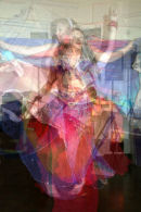 4 DANCERS

