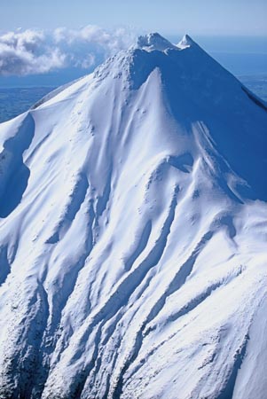 Mount Taranaki / Egmont, Egmont National Park, Taranaki, North Island, New Zealand - aerial