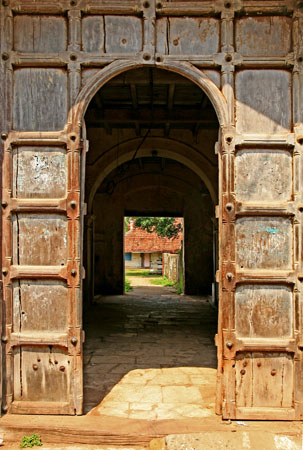 Cochin wooden door