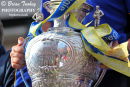 How good it looks in primrose and blue