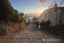 Clovelly Sunny Start