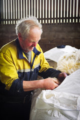 Packing Wool